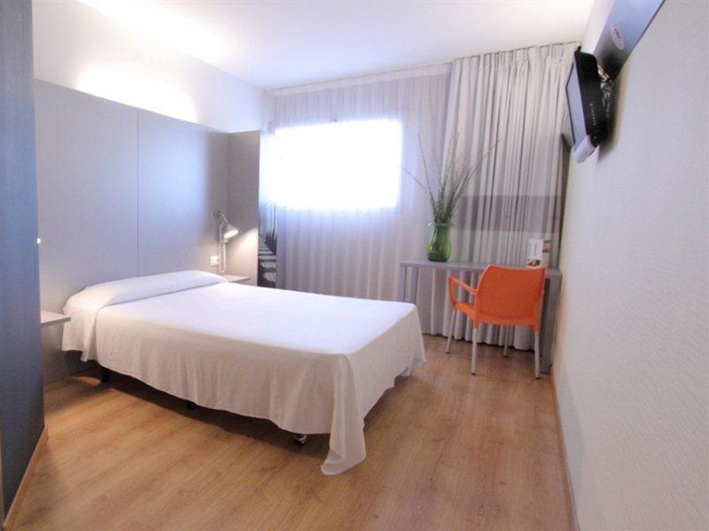 B&B ホテル グラノリェース Les Franqueses del Vallès エクステリア 写真